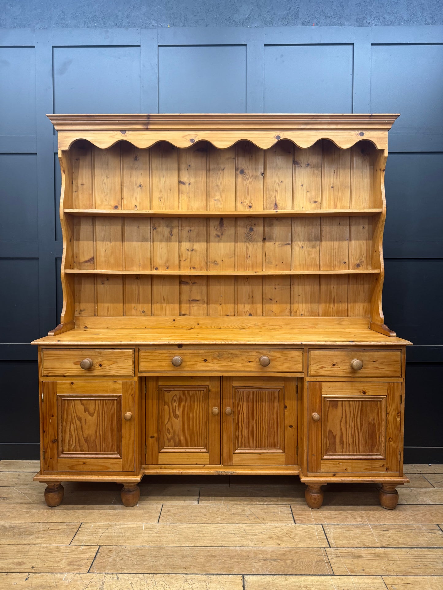 Large Vintage Pine Welsh Dresser / Rustic  Kitchen Pantry / Farmhouse Display