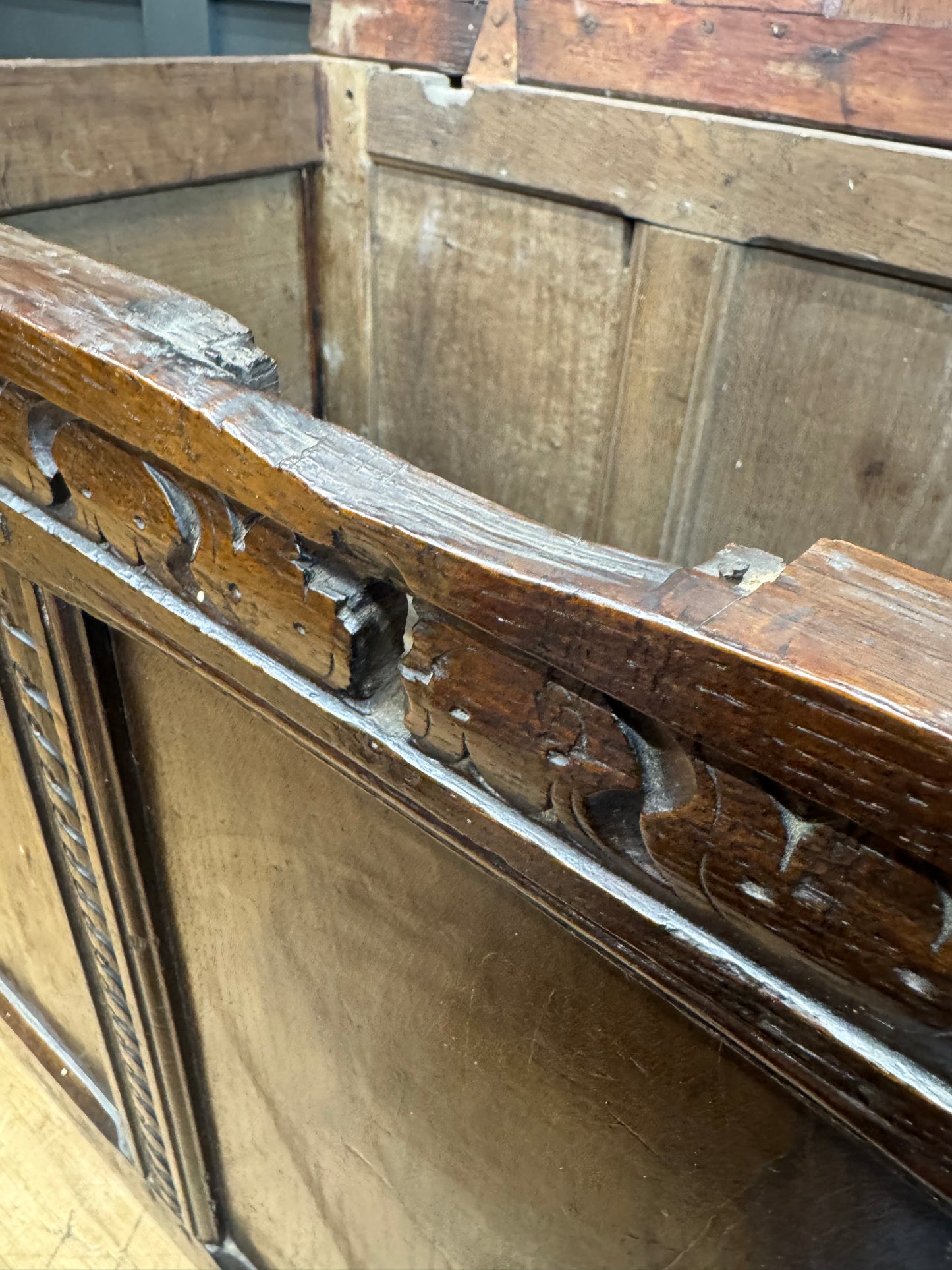 Antique Solid Oak Coffer / 18th.C / Antique Mule Chest / Blanket Box Sideboard