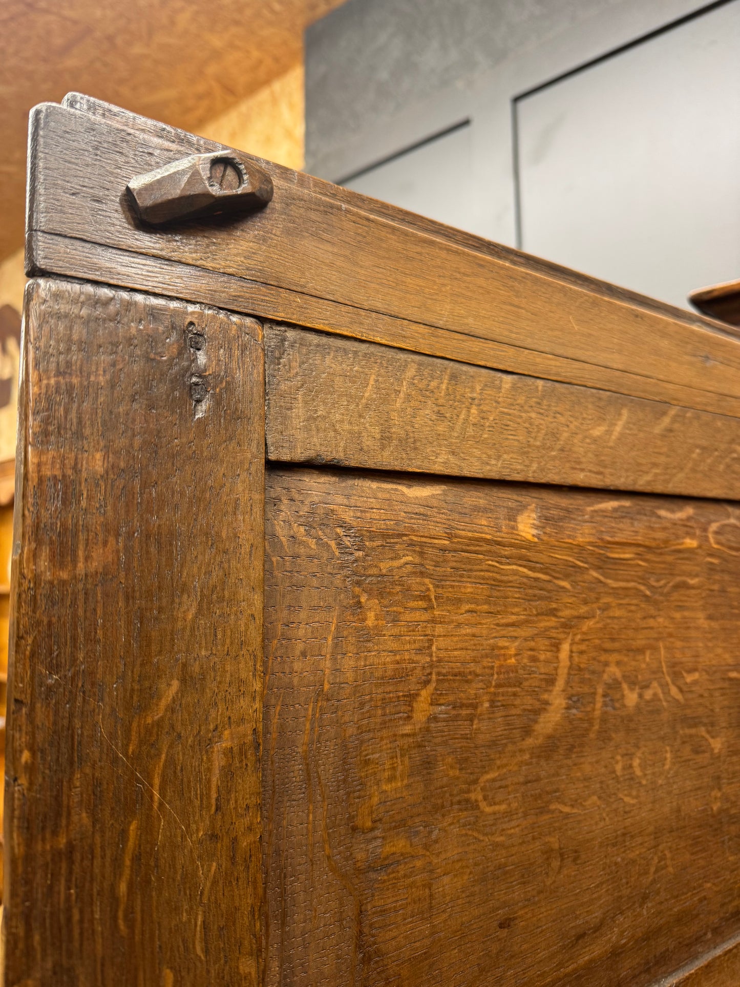 Large Antique Oak Linen Press Cupboard Wardrobe / 18th.C Hall Cupboard Cabinet