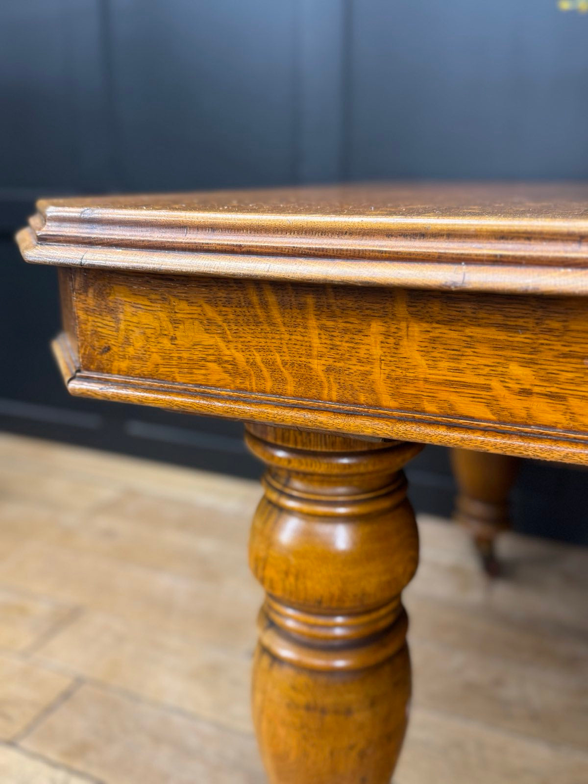 Antique Extending Oak Dining Table / Wind Out Edwardian Kitchen Table