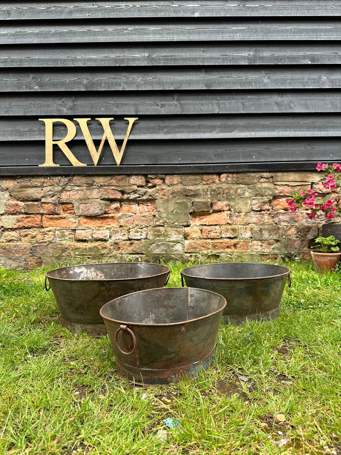 Set Of Three Galvanised Planters / Plant Pot / Rustic Planter / Garden Patio Po
