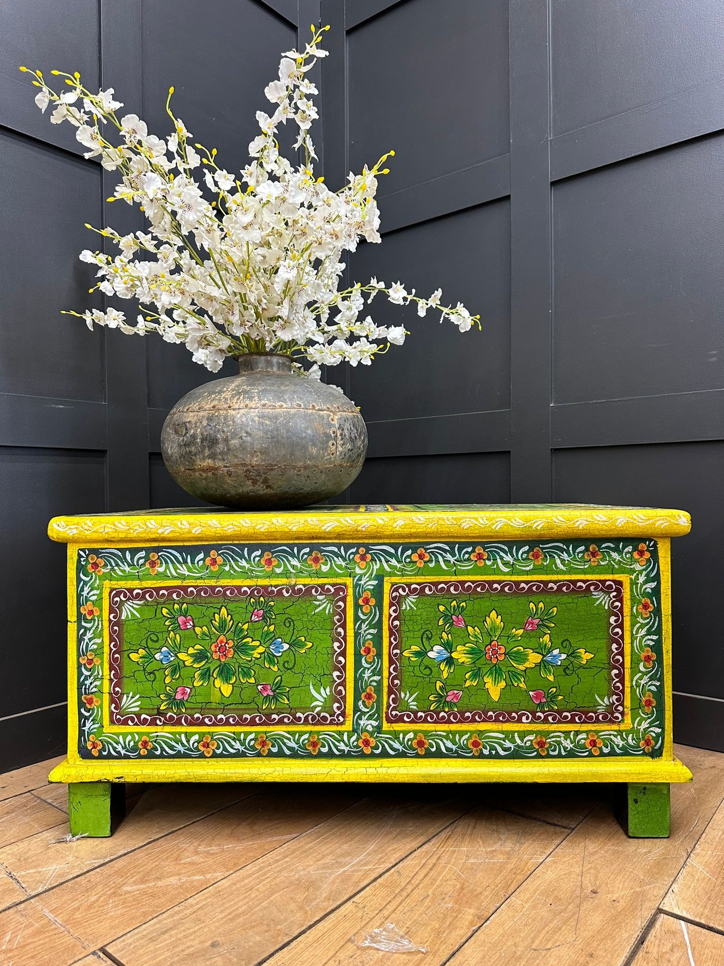 Vintage Indian Hand Painted Trunk Blanket Chest / Coffee Table / Sideboard Green