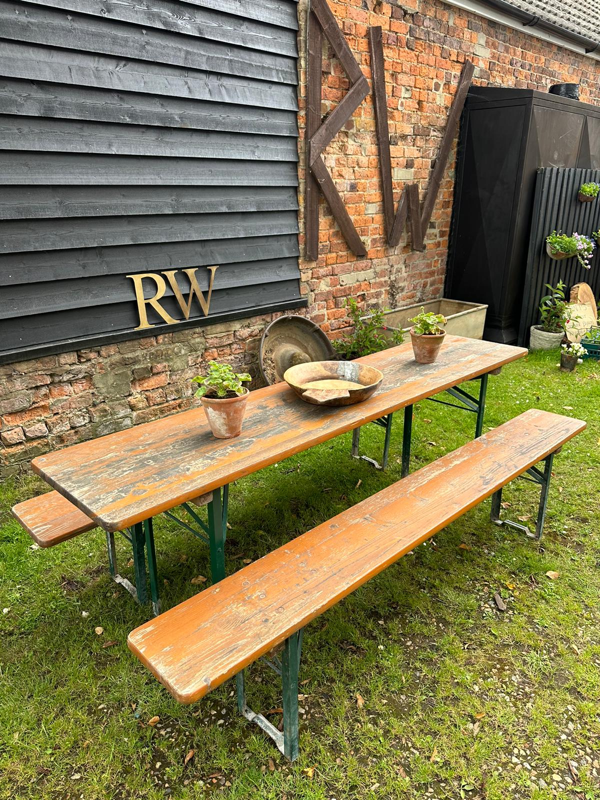 Beer Festival Fold Up Table & Benches / Picnic Table / Garden Furniture B