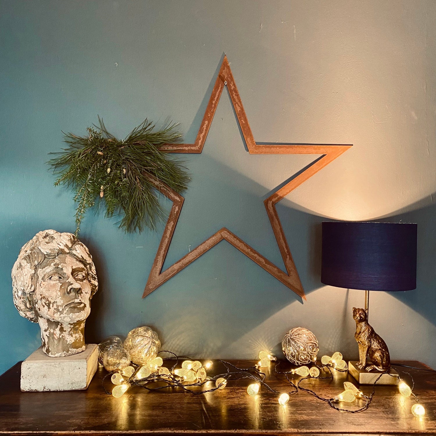 Metal star 2024 wall decor