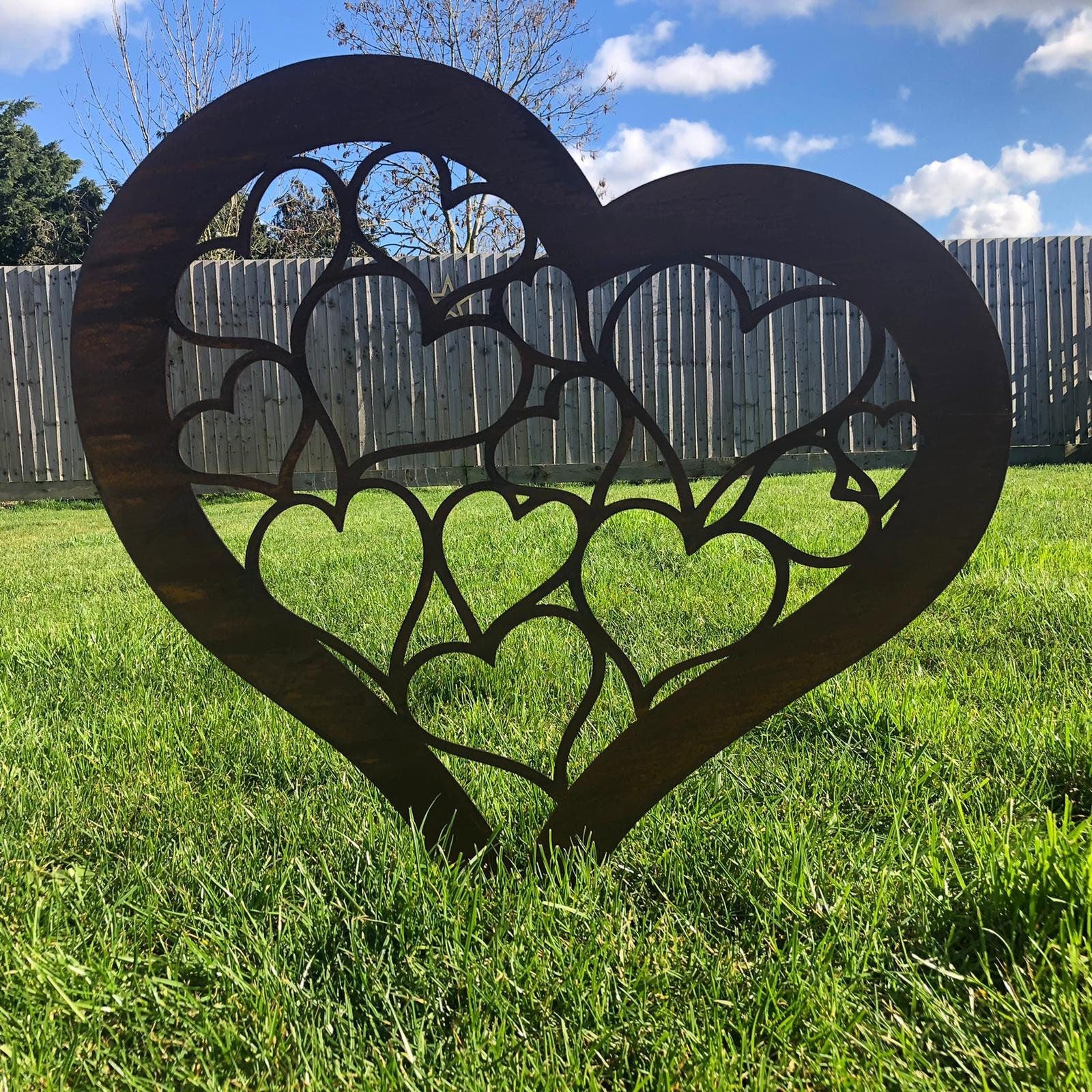 XL Decorative heart garden decoration